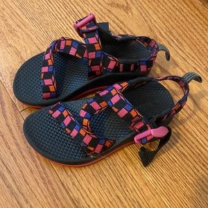 Like New Kids sz 10 Chaco Pink & Purple